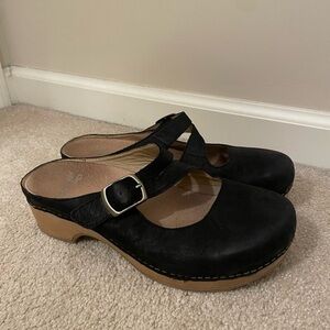 Dansko Women's Britney Clogs Size 38